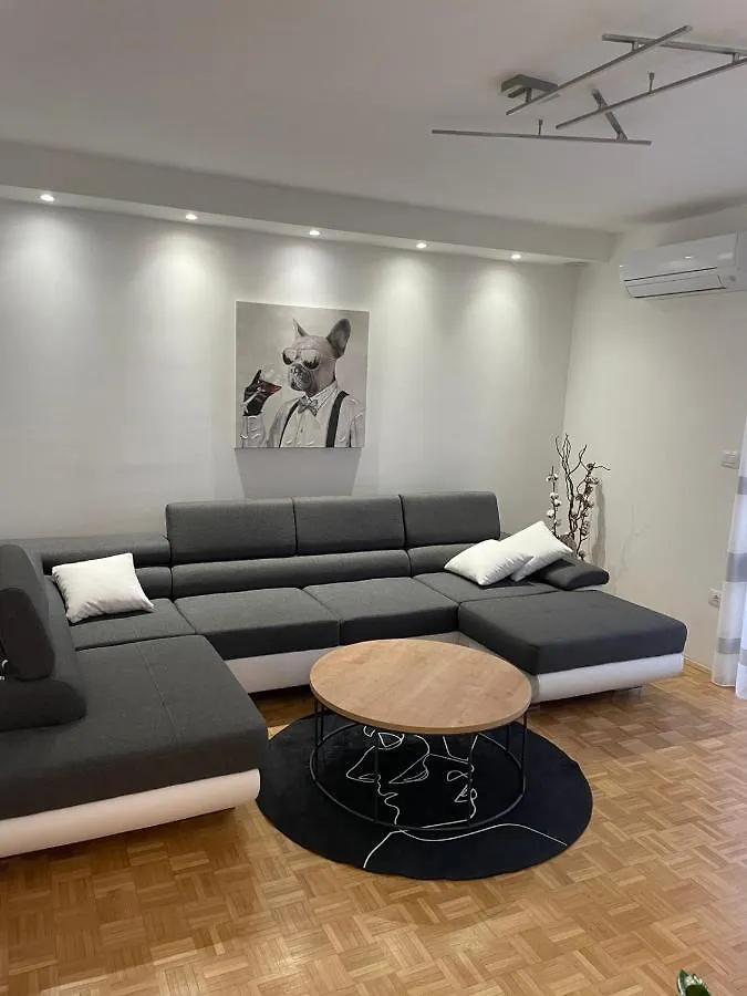 Apartment Sette Monti Pula Croatia